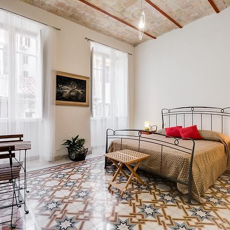 Monti Colosseum Apartment Róma Kültér fotó
