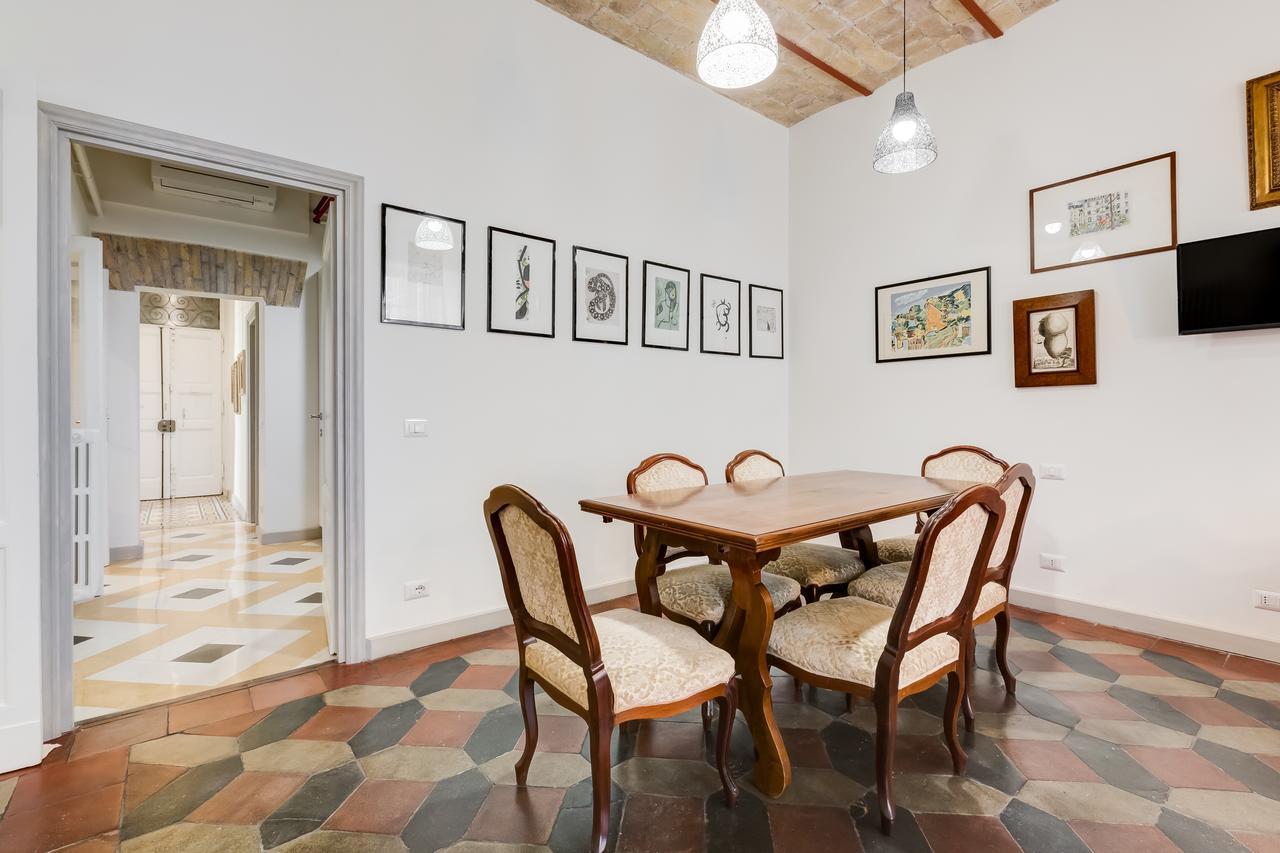 Monti Colosseum Apartment Róma Kültér fotó